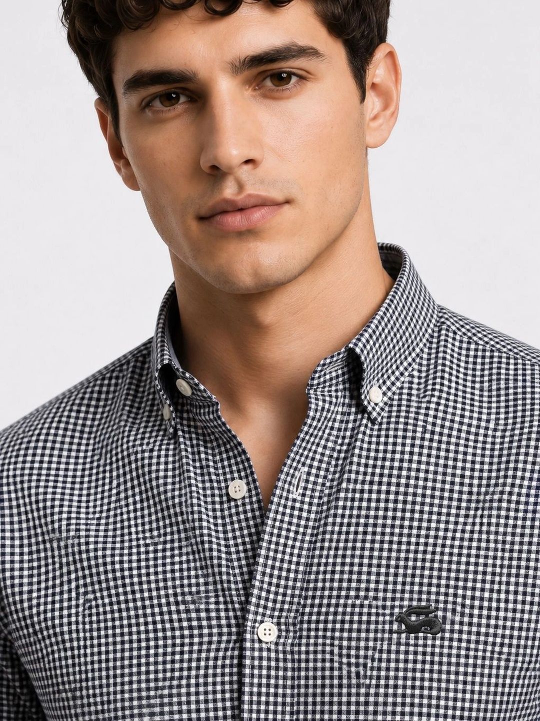 ADRO Men Black & White Mini Checked Regular Fit Casual Cotton Shirt
