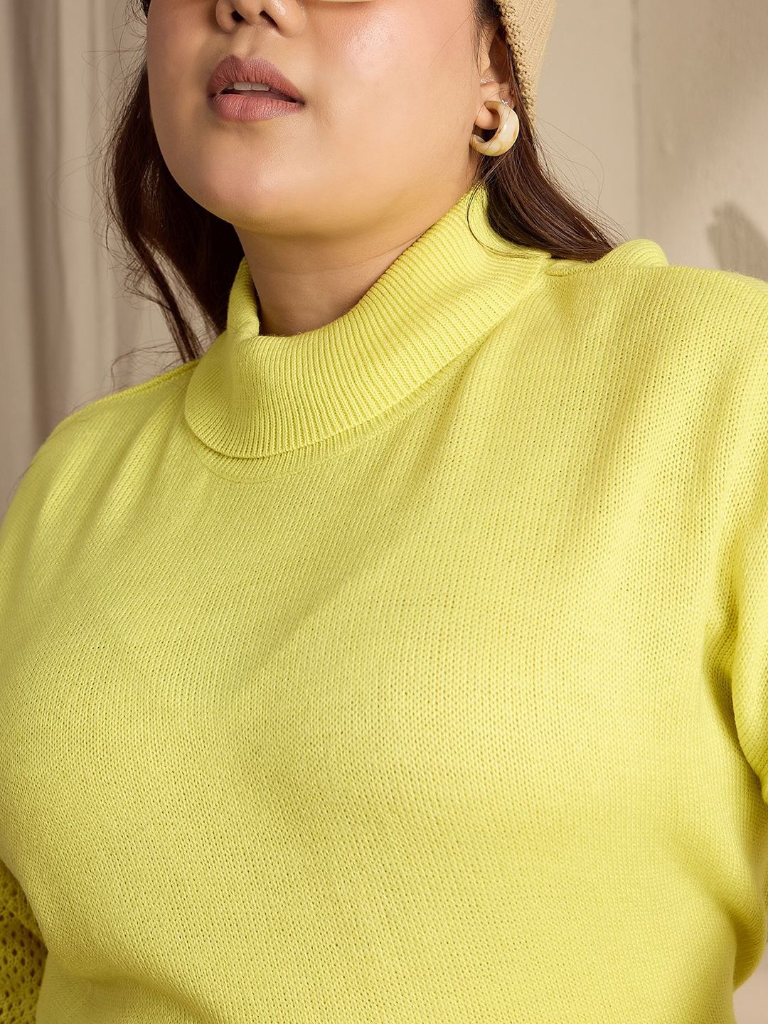 Berrylush Curve Women Plus Size Turtle Neck Pullover Sweater