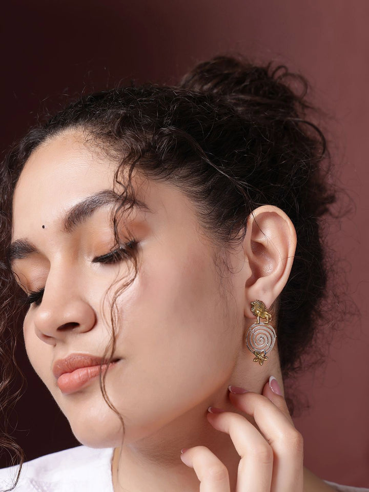 PANASH Animal Shaped Drop Earrings