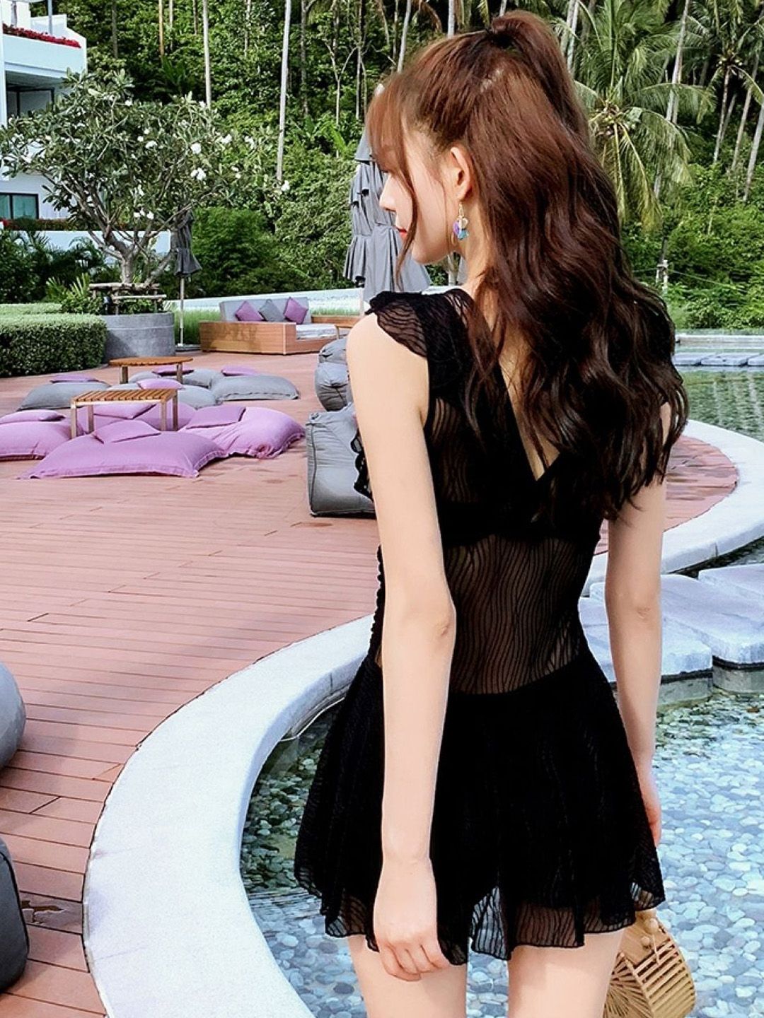 DressBerry Shoulder Straps Round Neck Swimming Dress