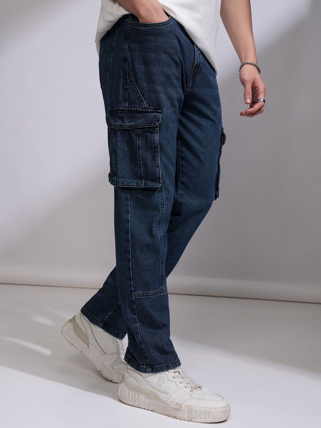 HIGHLANDER Men High Rise Straight Fit Cargo Jeans