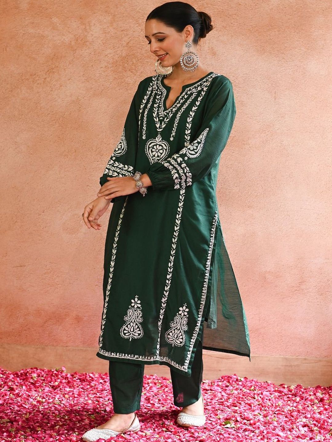 House of Chikankari Women Bottle Green Chanderi Chikankari Embroidered Kurta Set