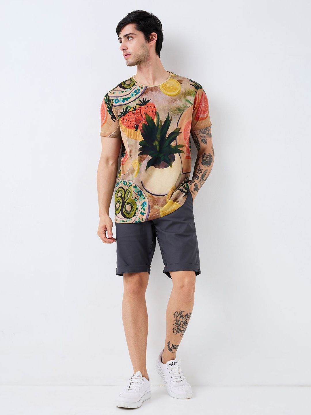 SPYKAR Men Graphic Printed Round Neck Cotton Slim Fit T-shirt