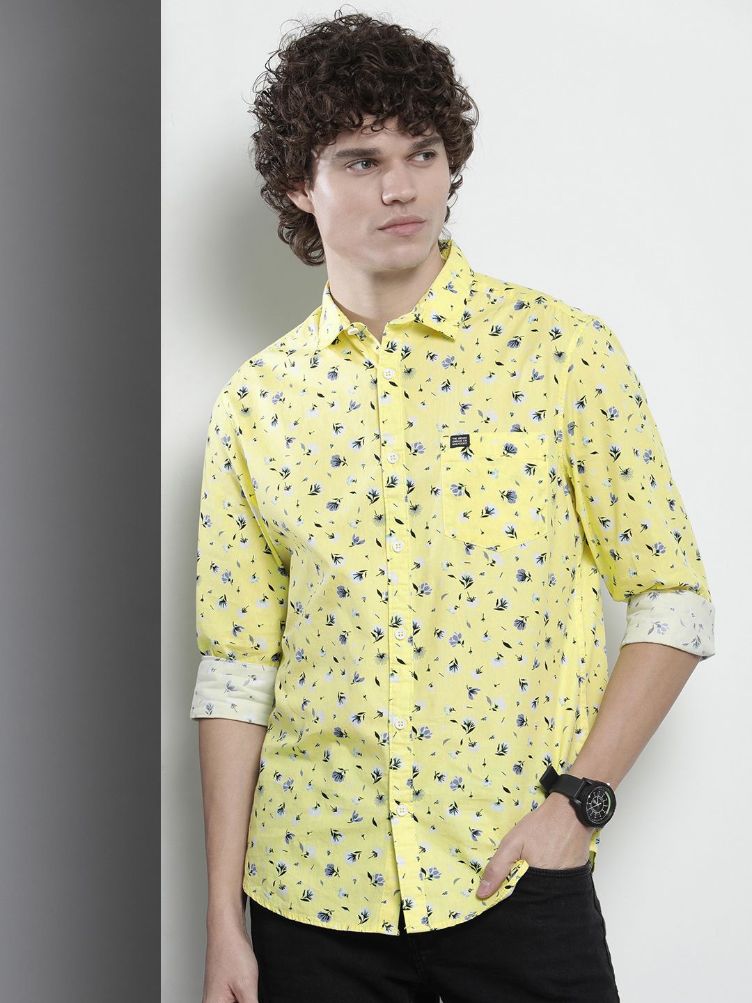 The Indian Garage Co Floral Printed Pure Cotton Casual Shirt