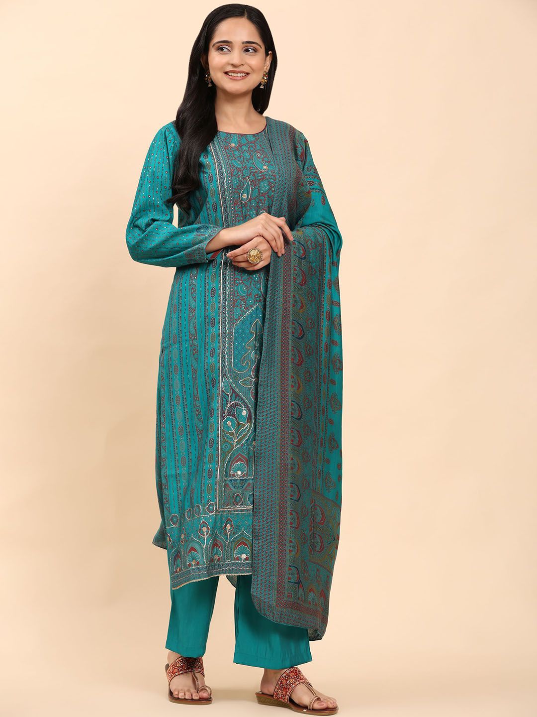 Mamicha Women Floral Embroidered Regular Pure Cotton Kurta with Palazzos & With Dupatta