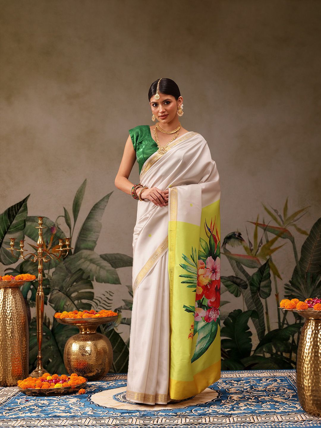 Silk Land Onam Special Floral Printed Kasavu Silk Saree