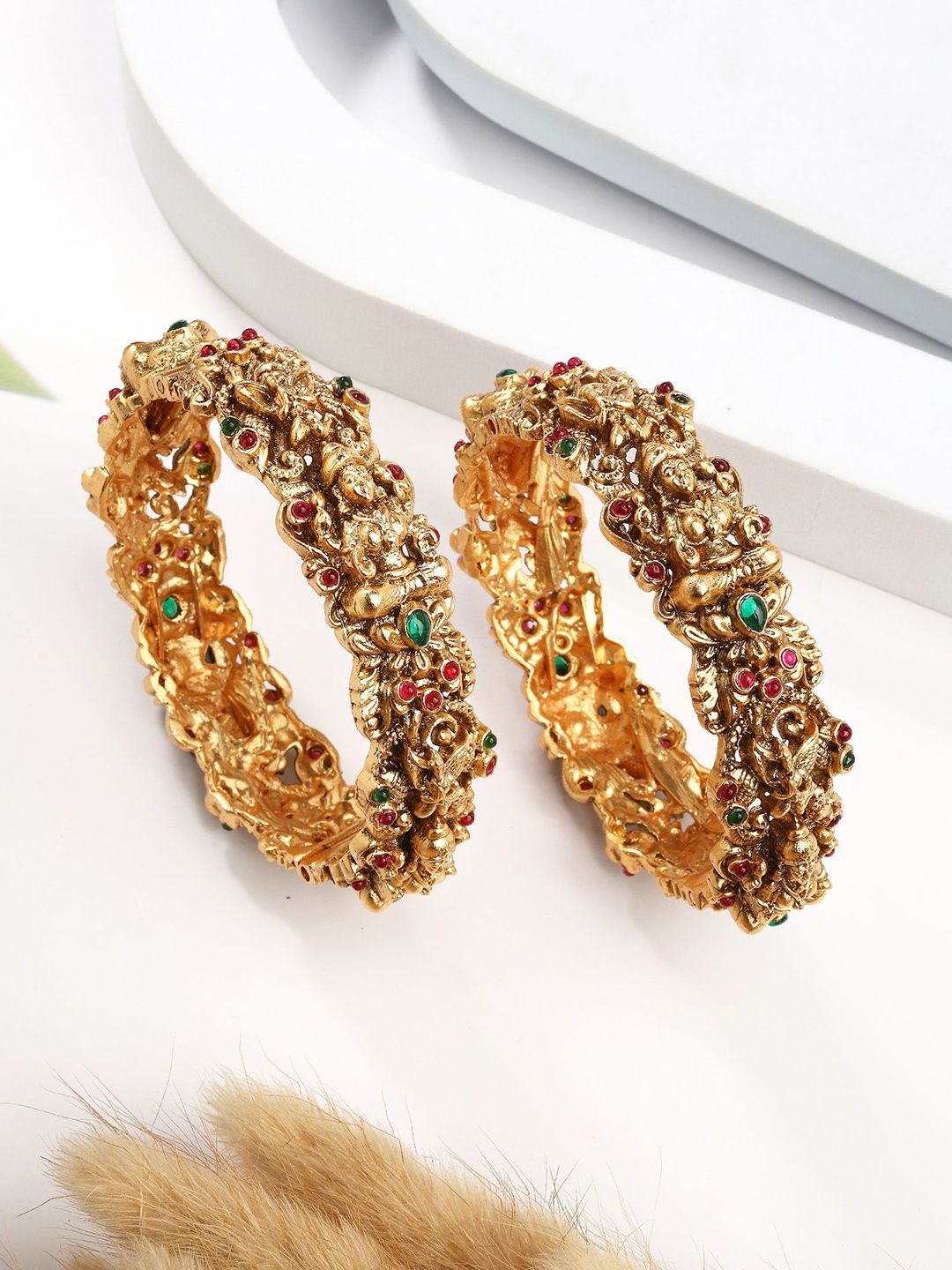 Karatcart Set 2 Gold Plated Kundan Stone Stone Laxmi Mata Temple Bangles
