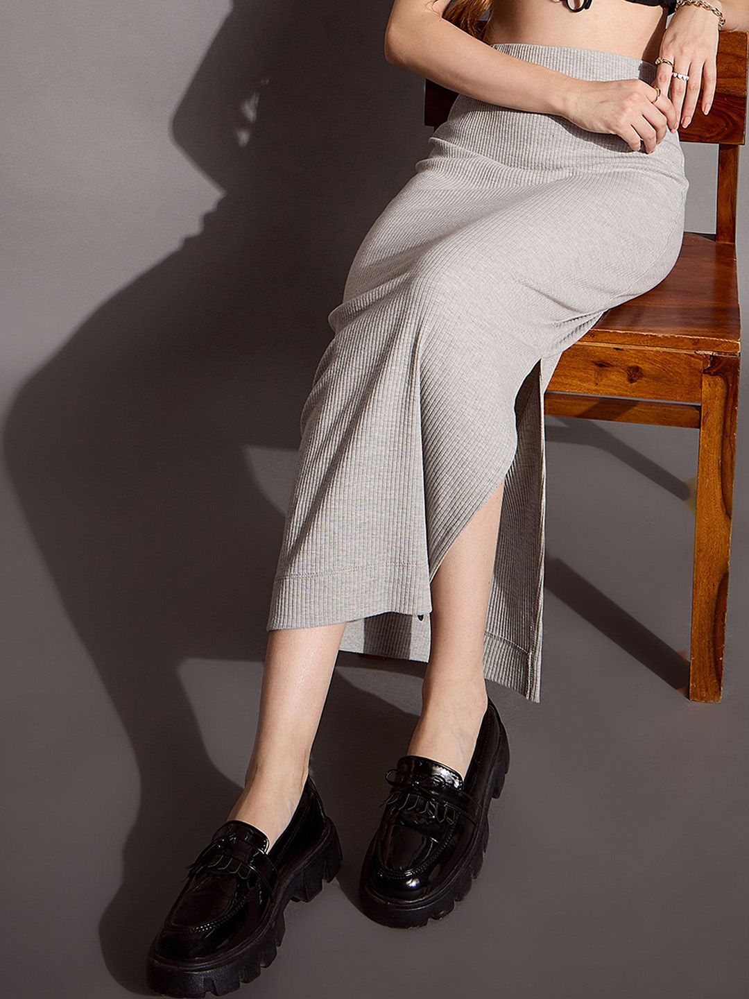 SASSAFRAS BASICS Ribbed Pencil Skirt
