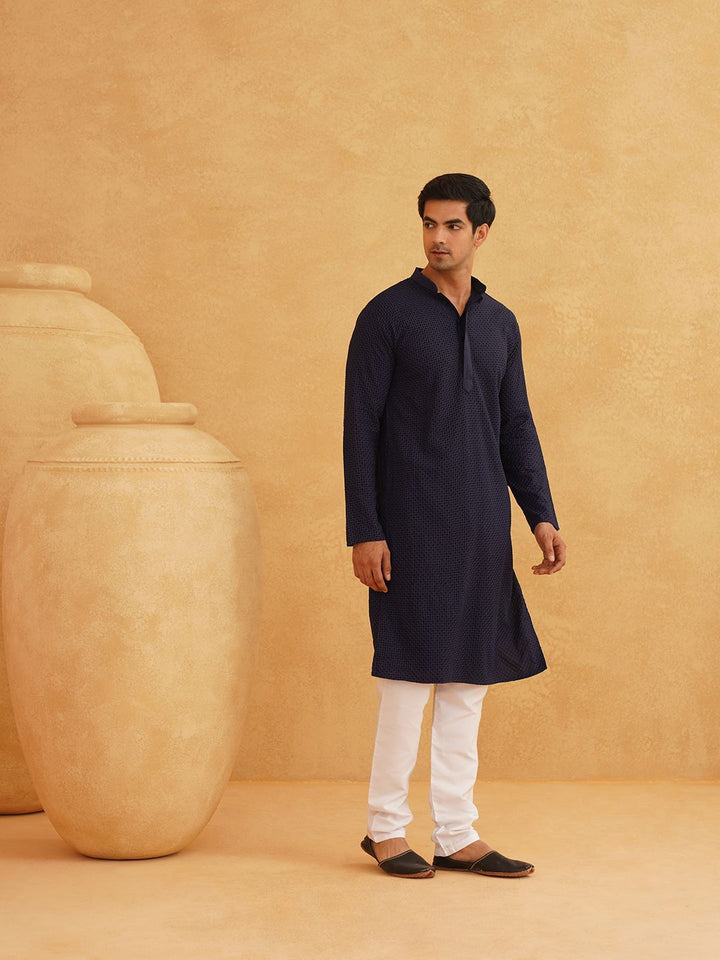 SOJANYA Geometric Embroidered Mandarin Collar Pure Cotton Straight Kurta