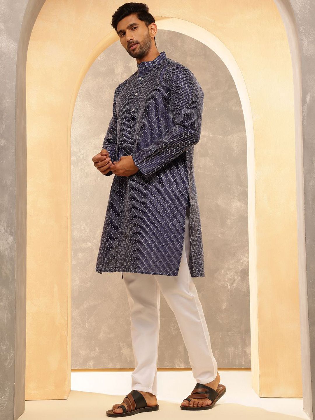 Anouk Men Striped Kurta with Pyjama