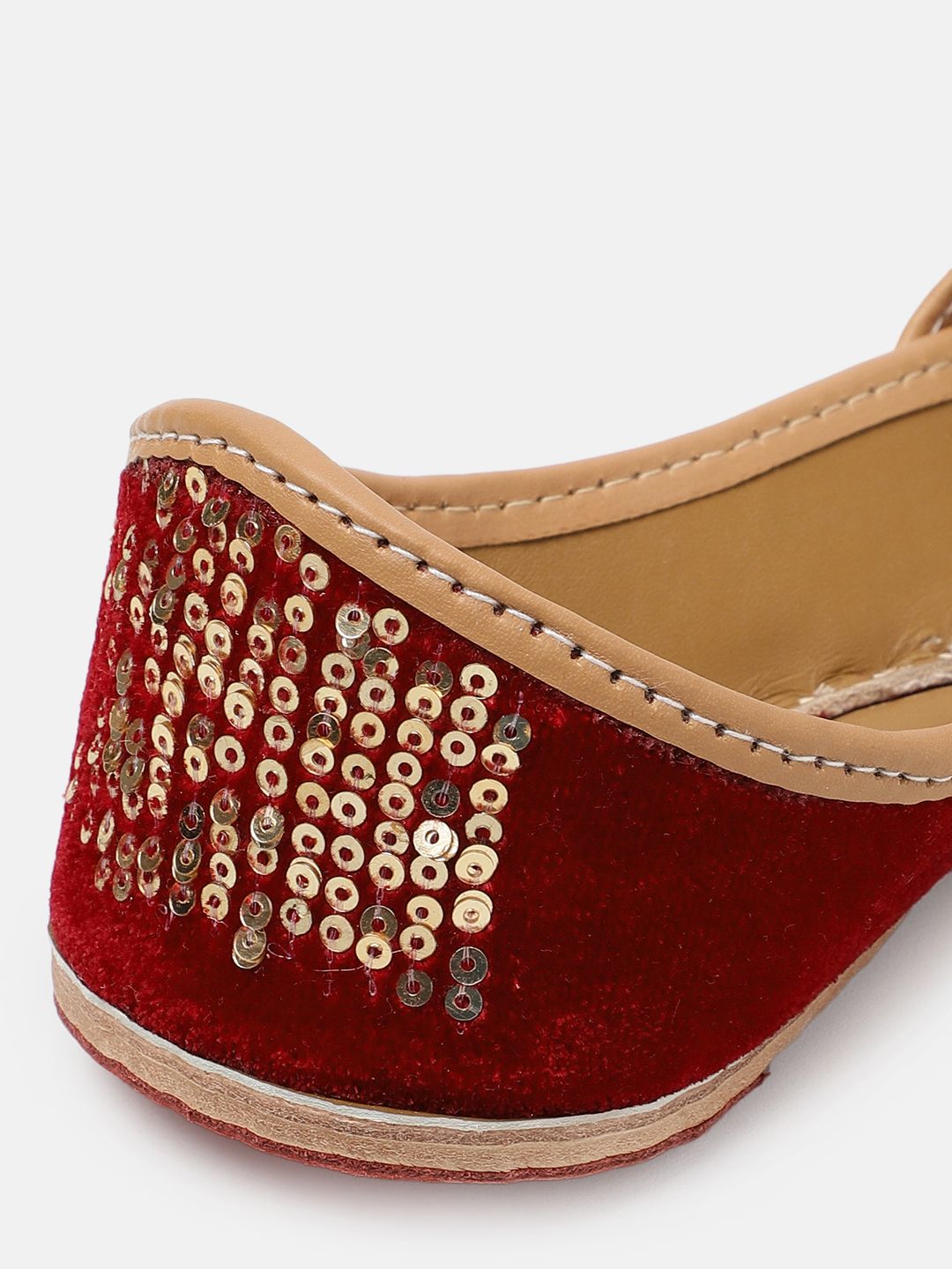 House of Pataudi Women Embellished Ethnic Mojaris