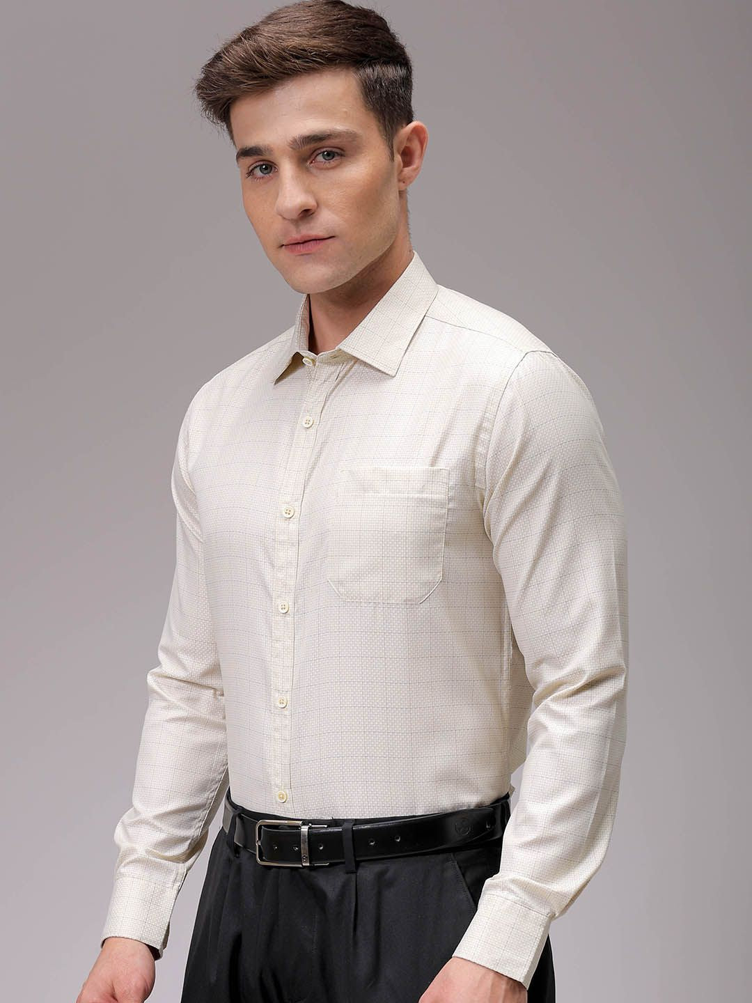 The Indian Garage Co. X Luxe Men Slim Fit Opaque Checked Formal Shirt