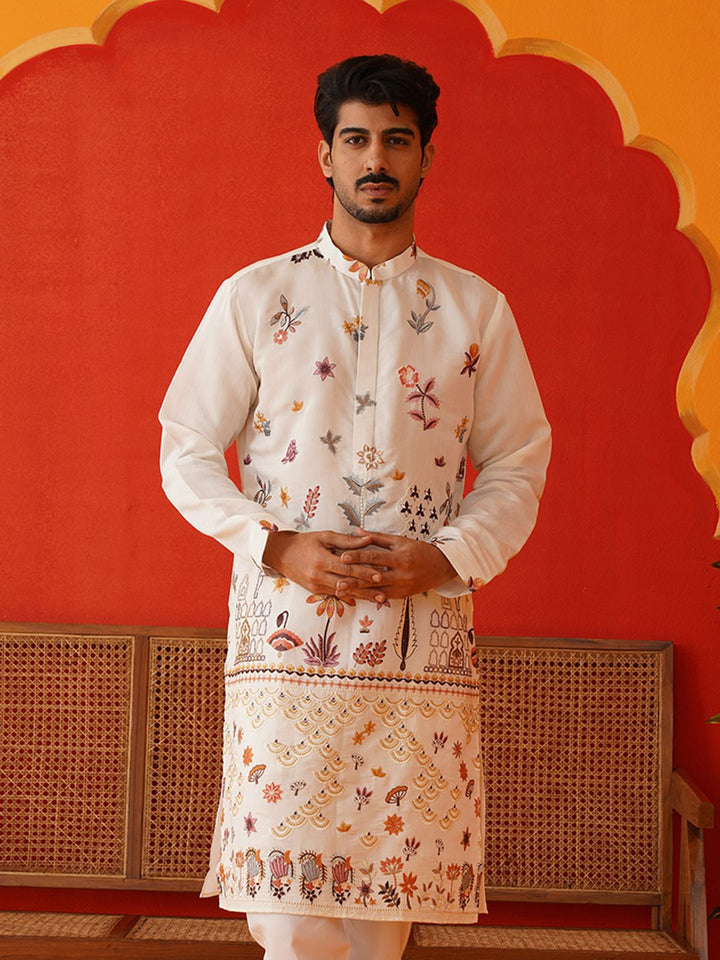 Jompers Floral bersulam Chikankari Straight Kurta