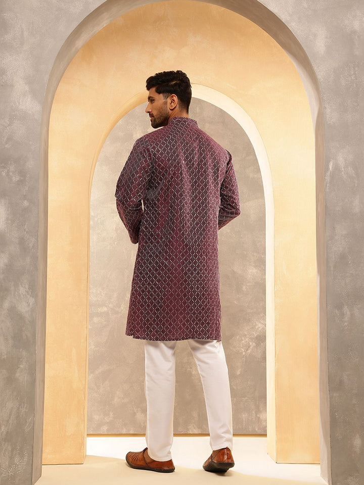 Anouk Geometric Embroidered Band Collar Thread Work Straight Cotton Silk Kurta
