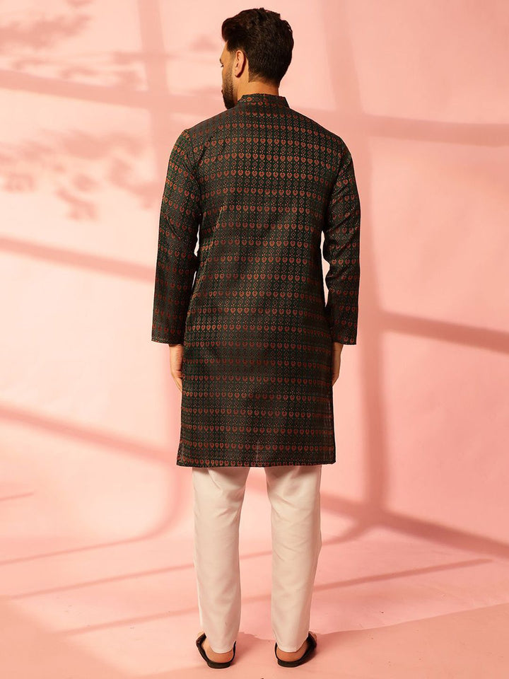 Anouk Men Regular Kurta with Pyjamas