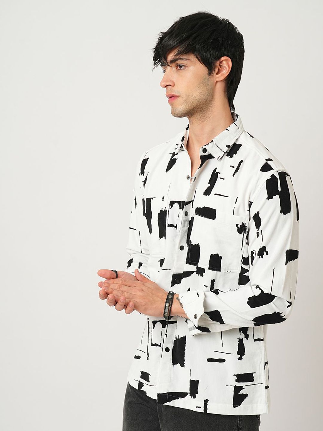 VASTRADO Men Classic Slim Fit Spread Collar Abstract Printed Cotton Casual Shirt