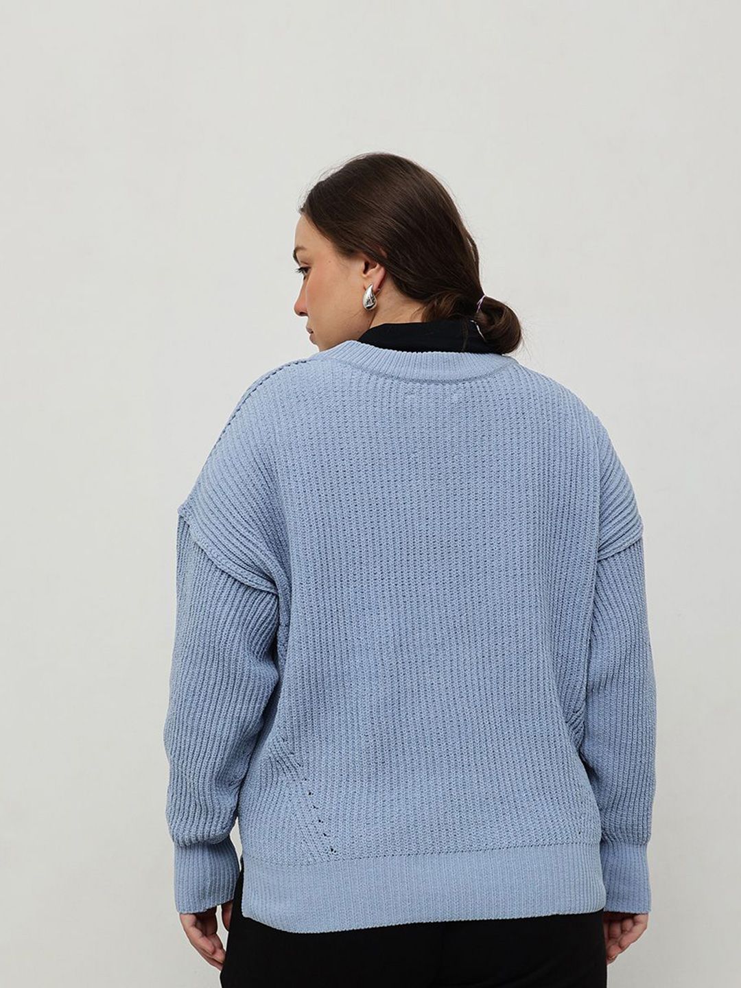 CURVY STREET Women Ribbed V-Neck Pullover Sweater