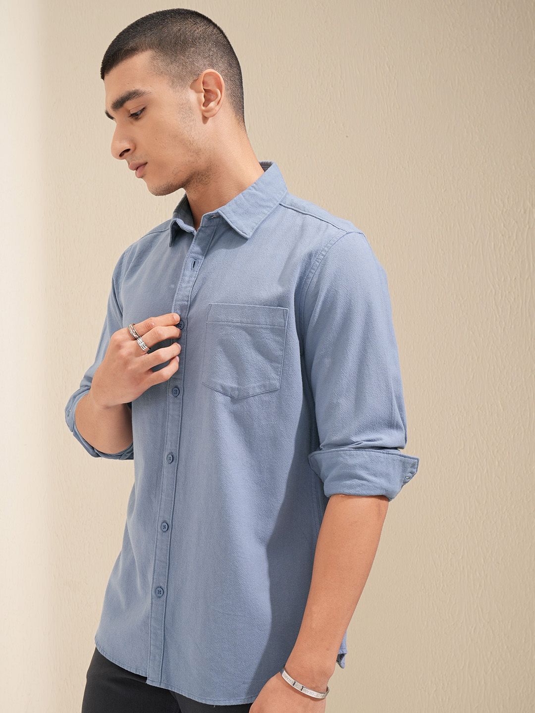 HIGHLANDER Men Dobby Textured Solid Casual Shirt