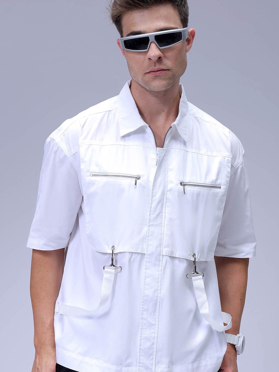 The Indian Garage Co Men Boxy Fit Spread Collar Solid Cotton Casual Shirt