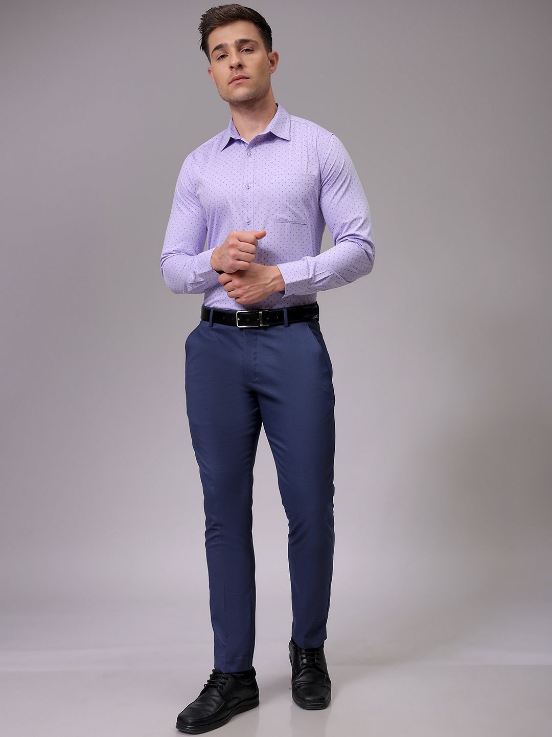 The Indian Garage Co. X Luxe Men Slim Fit Opaque Printed Formal Shirt