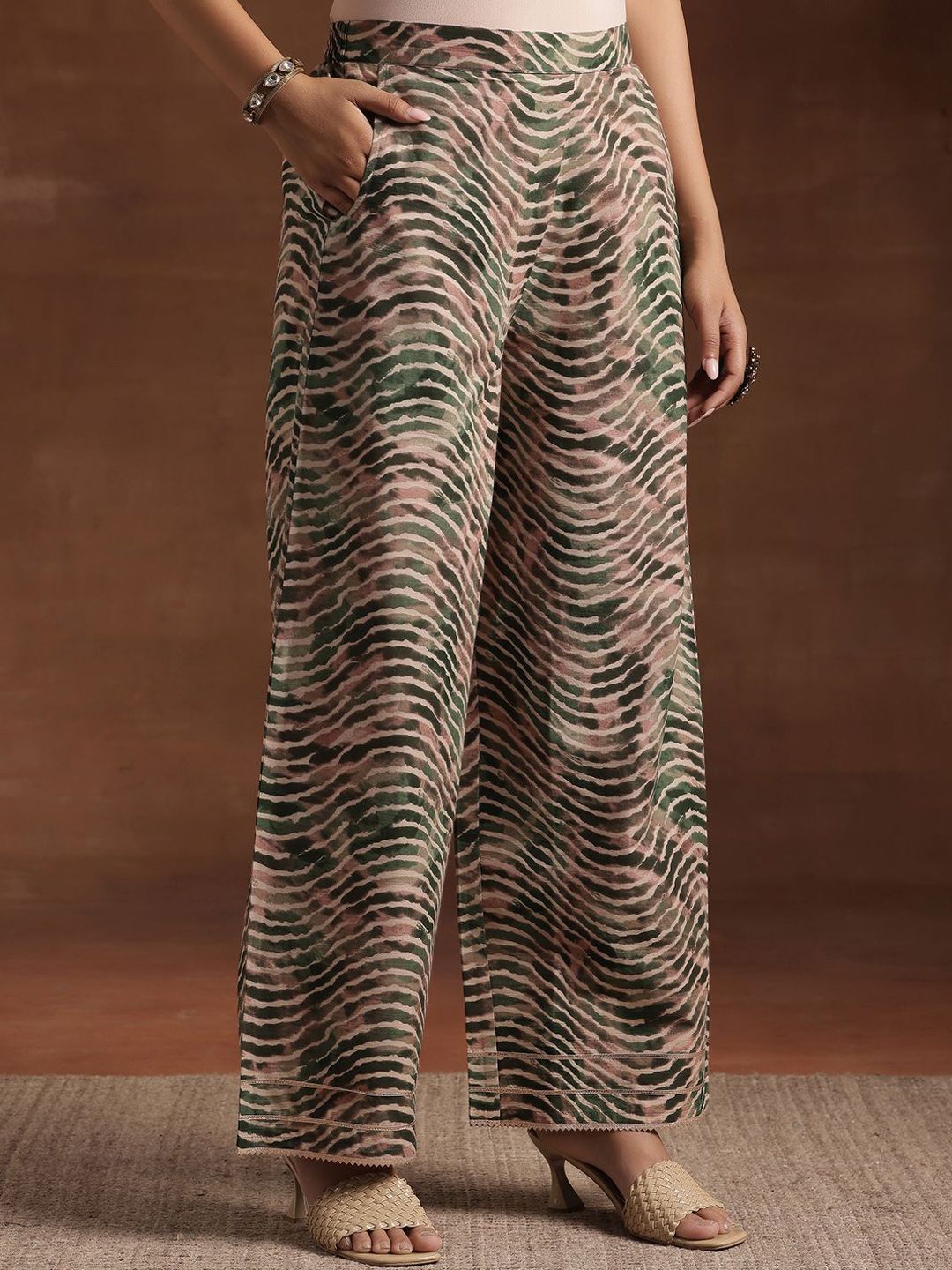 Libas Green Floral Printed Gotta Patti Pure Cotton Kurta With Palazzos & Dupatta