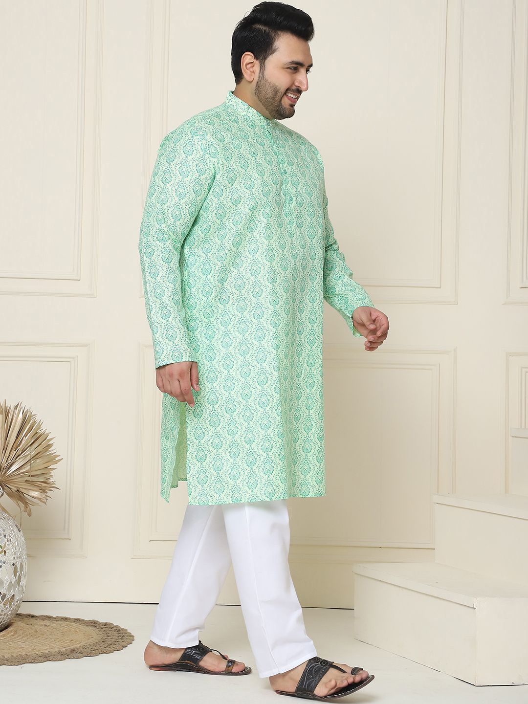 SOJANYA PLUS Ethnic Motifs Band Collar Straight Kurta With Pyjamas