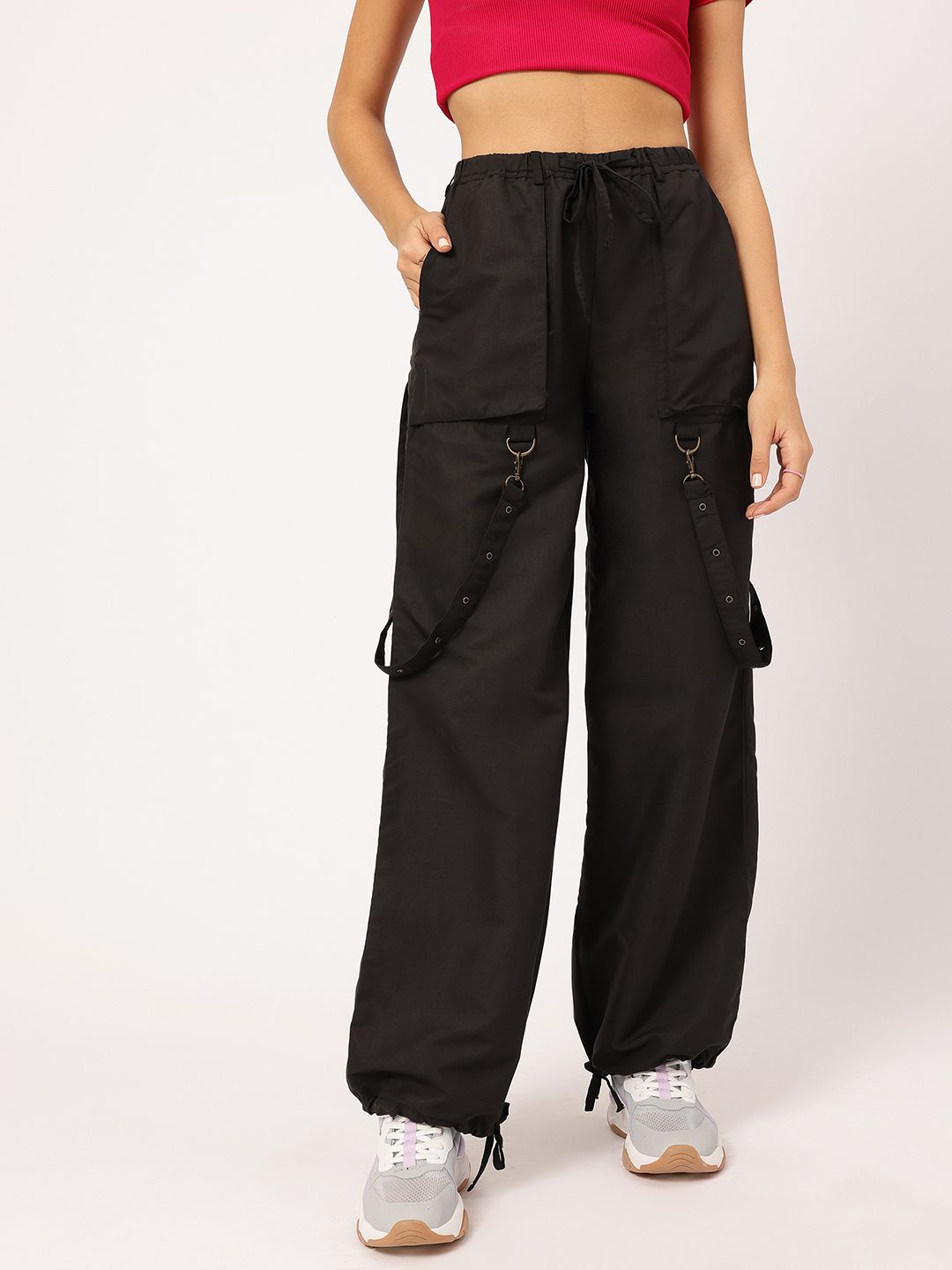 DressBerry Comfy & Classy Women Cargo-Style Relaxed Joggers