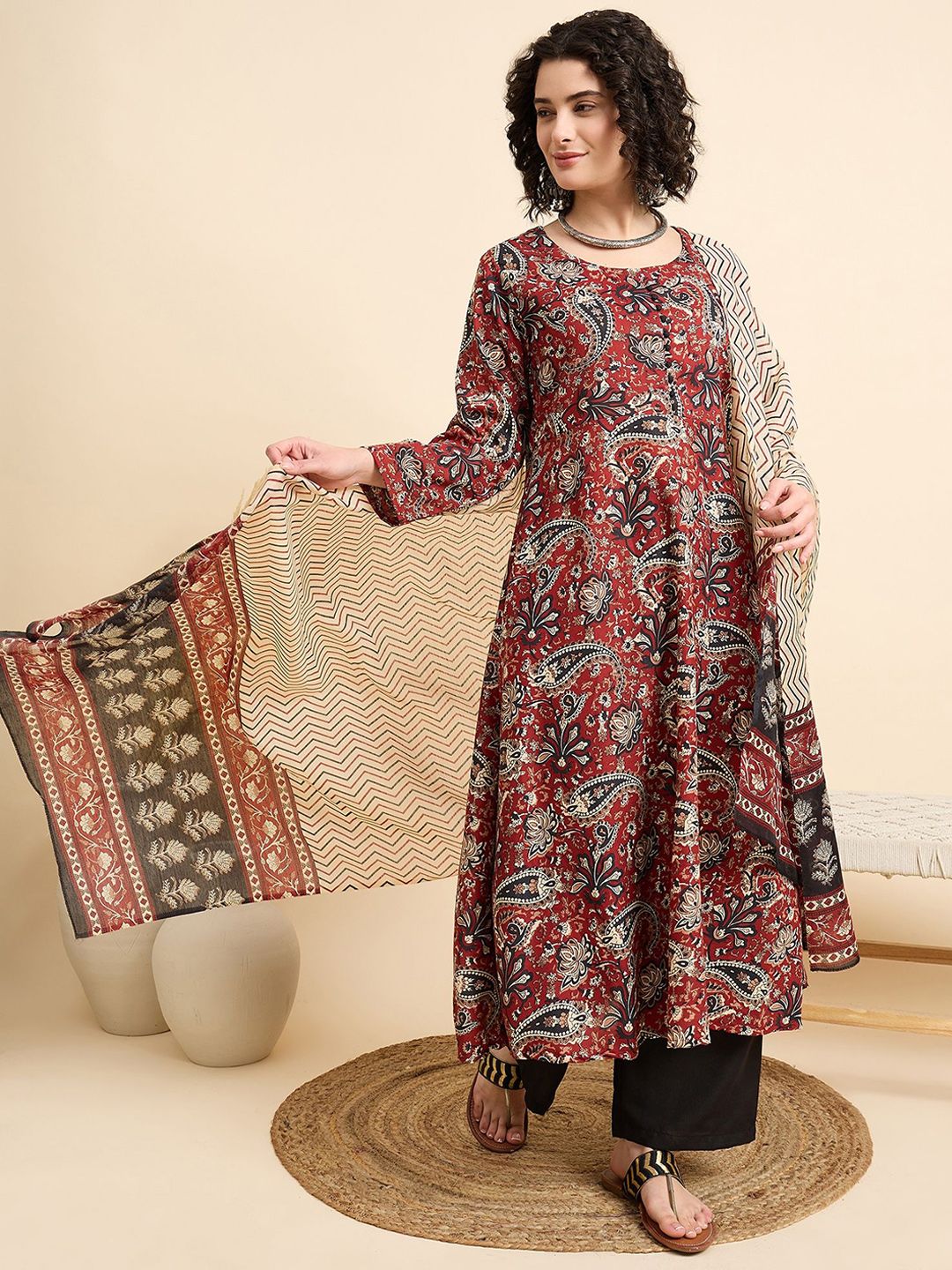KALINI Women Floral Printed Regular Kurta with Trousers & With Dupatta