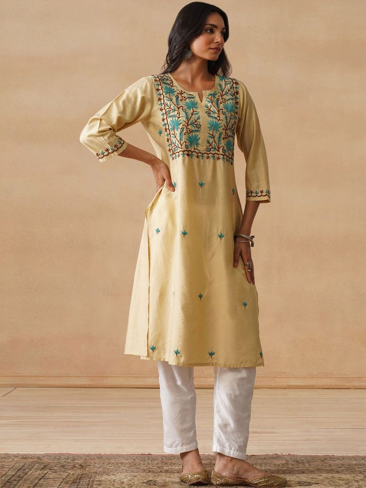 House of Chikankari Women Solid Beige Cotton Kurta