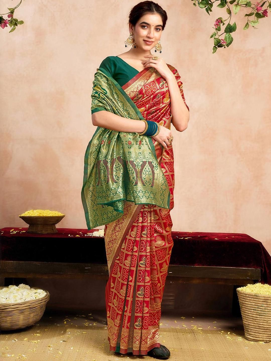 KALINI Woven Design Zari Silk Blend Designer Banarasi Saree
