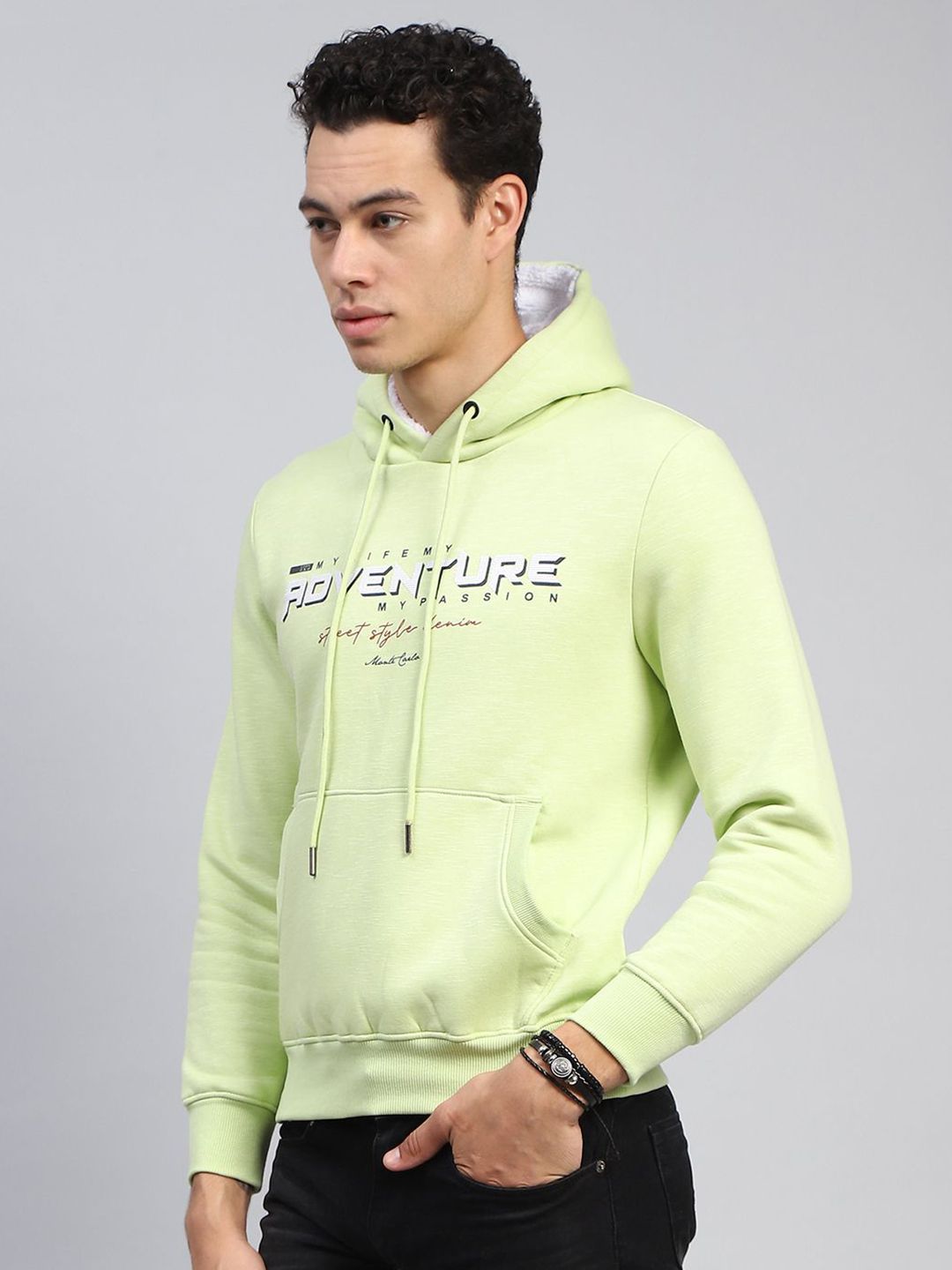 Monte Carlo Men Printed Solid Sweatshirt