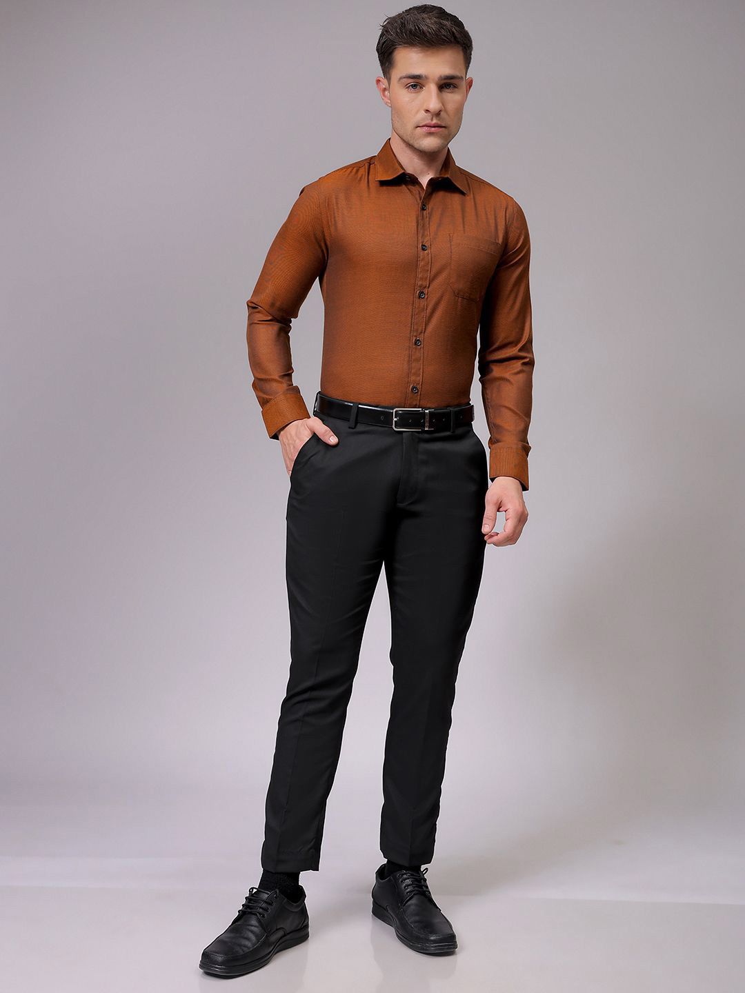 The Indian Garage Co. X Luxe Men Slim Fit Opaque Formal Shirt