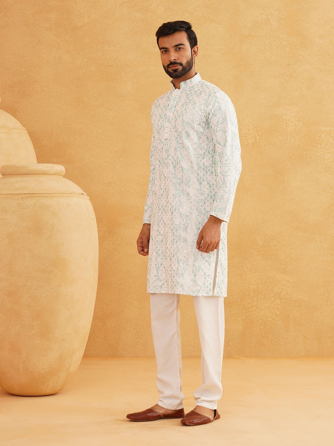SOJANYA Geometric Embroidered Sequinned Mandarin Collar Pure Cotton Kurta With Churidar