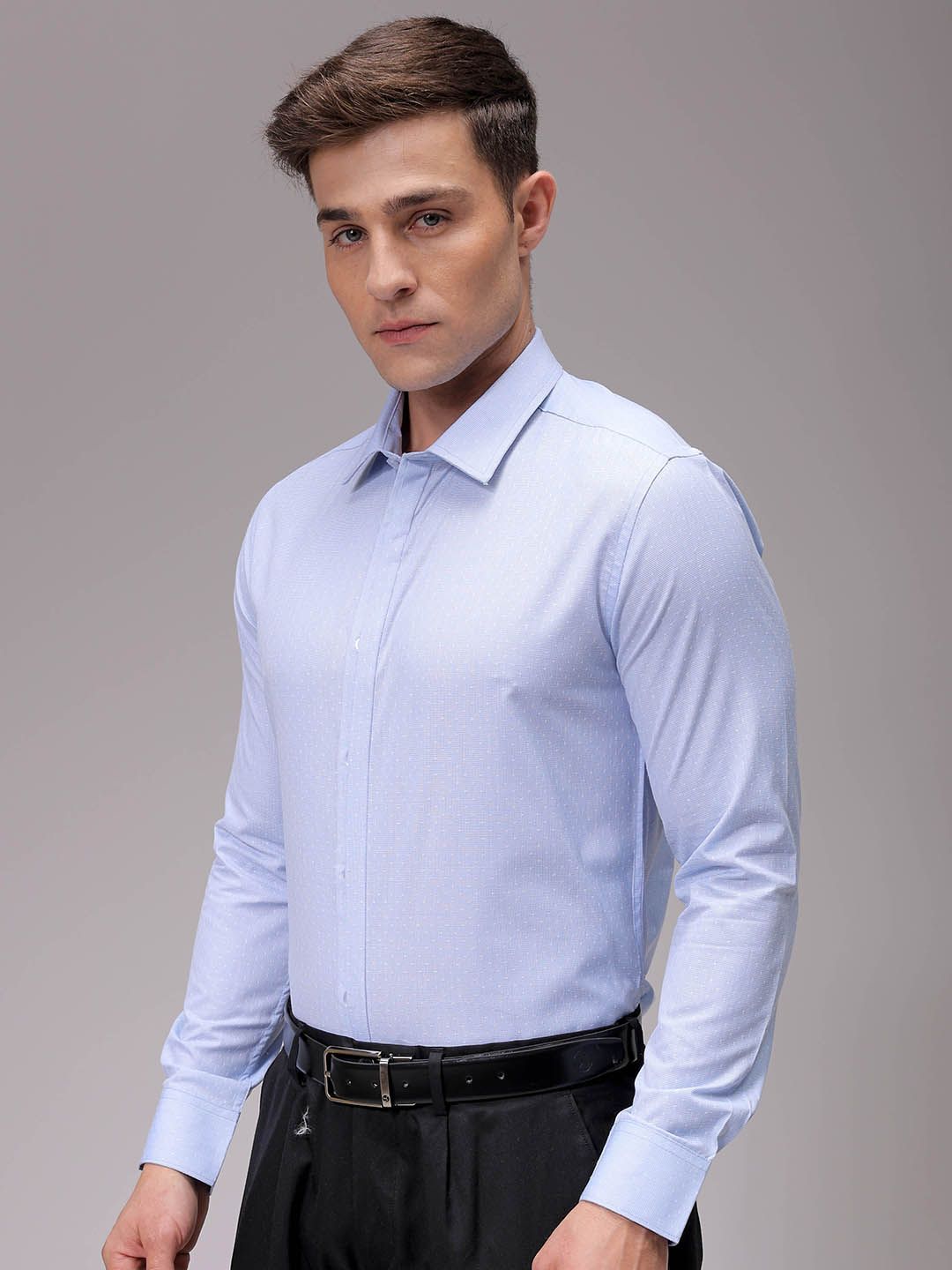 The Indian Garage Co. X Luxe Men Slim Fit Opaque Checked Formal Shirt