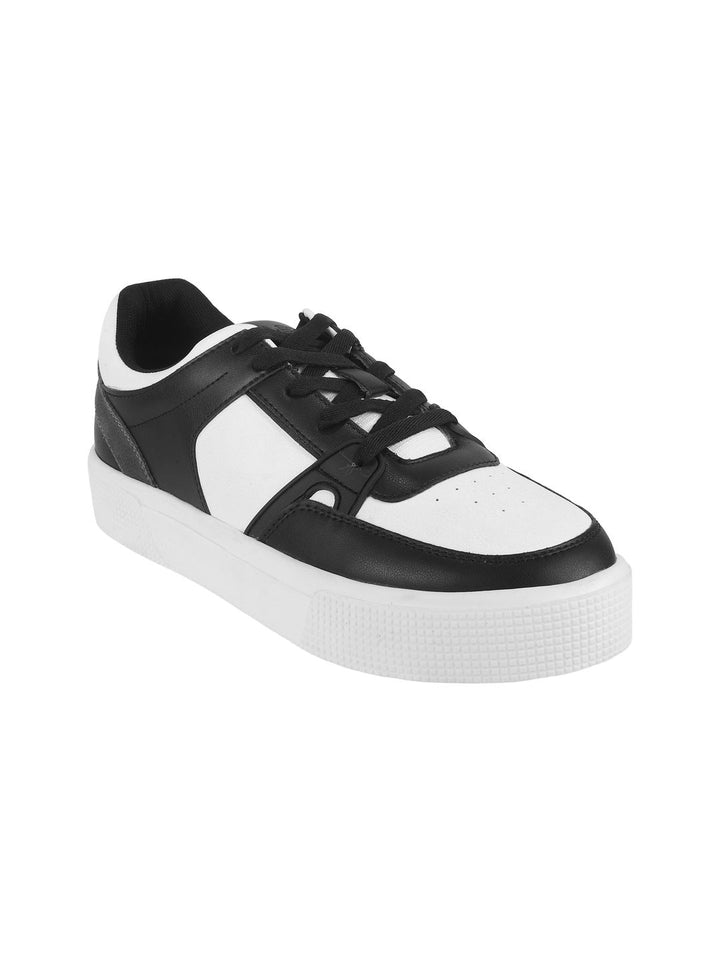Metro Men Lace-Ups Sneakers