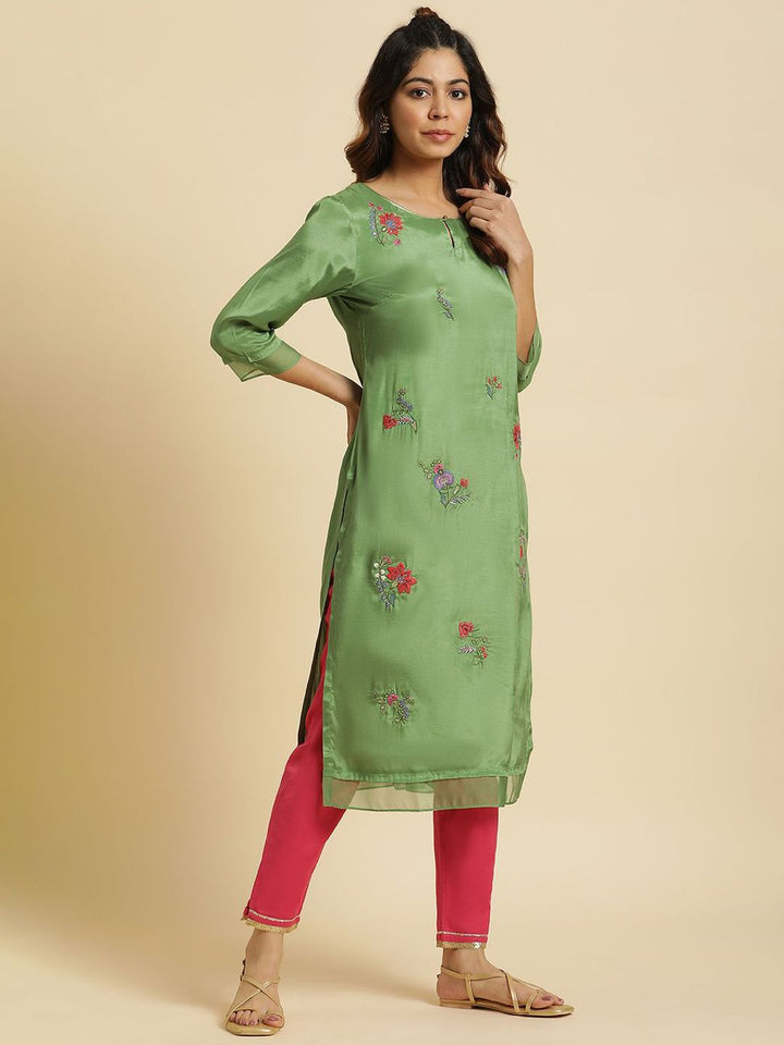 W Embroidered Thread Work Keyhole Neck Straight Kurta