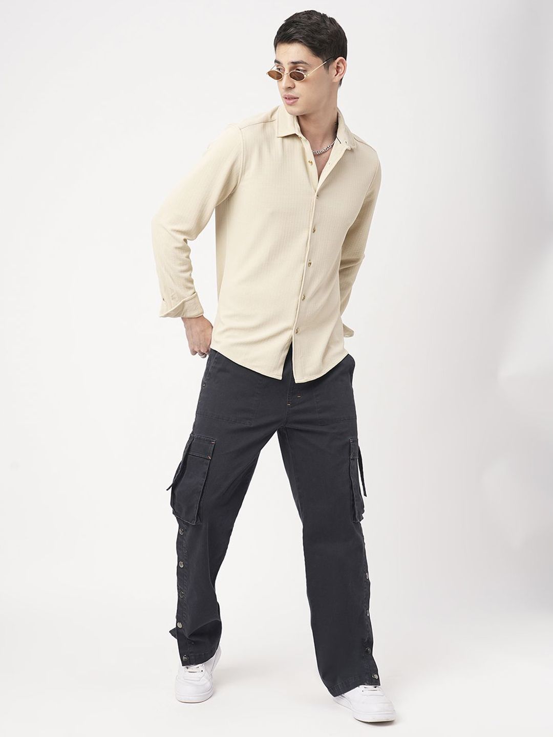 VASTRADO Men Classic Slim Fit Opaque Casual Shirt