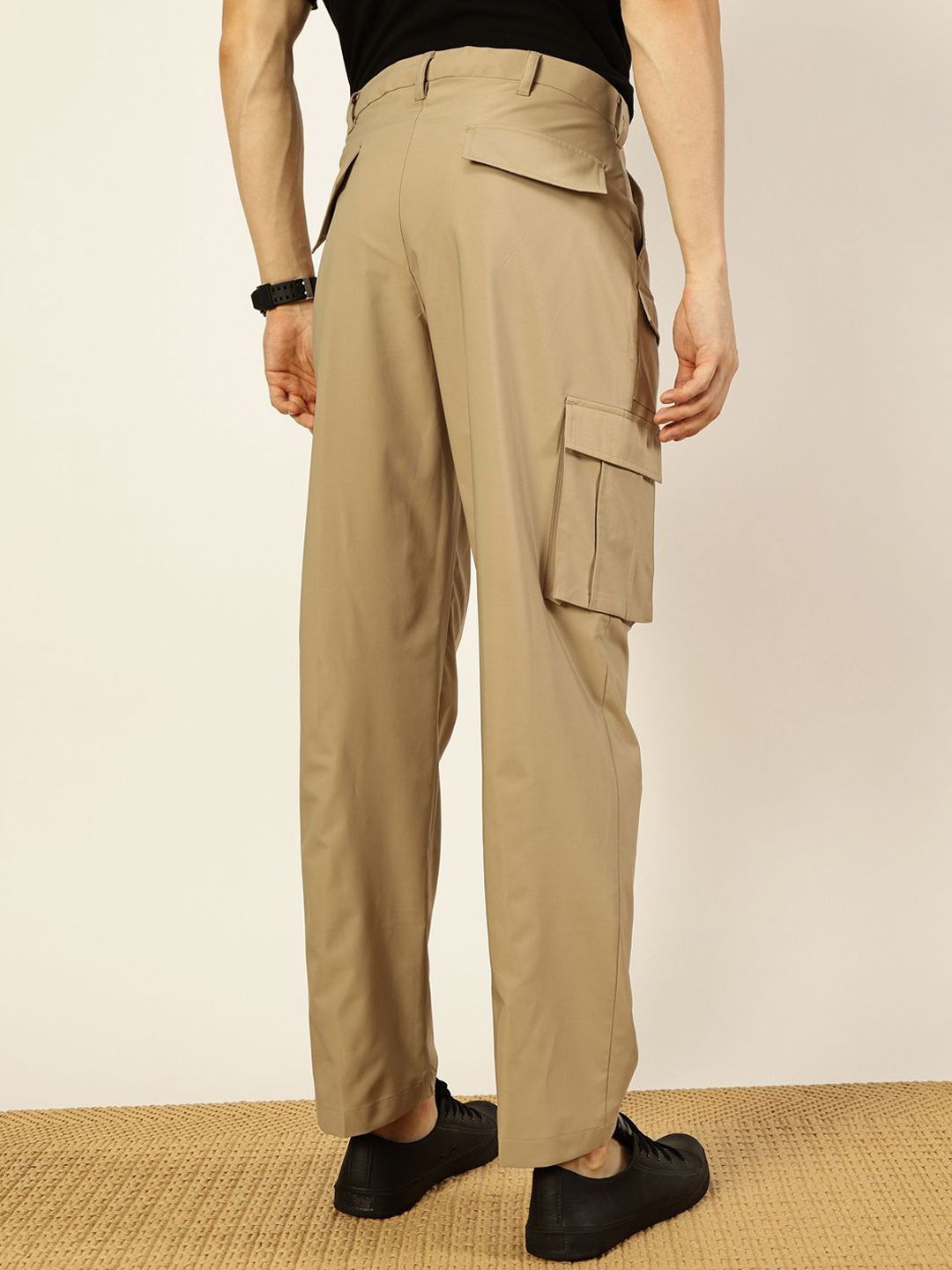 Thomas Scott Men Smart Loose Fit Mid-Rise Easy Wash Pleated Cargos Trousers