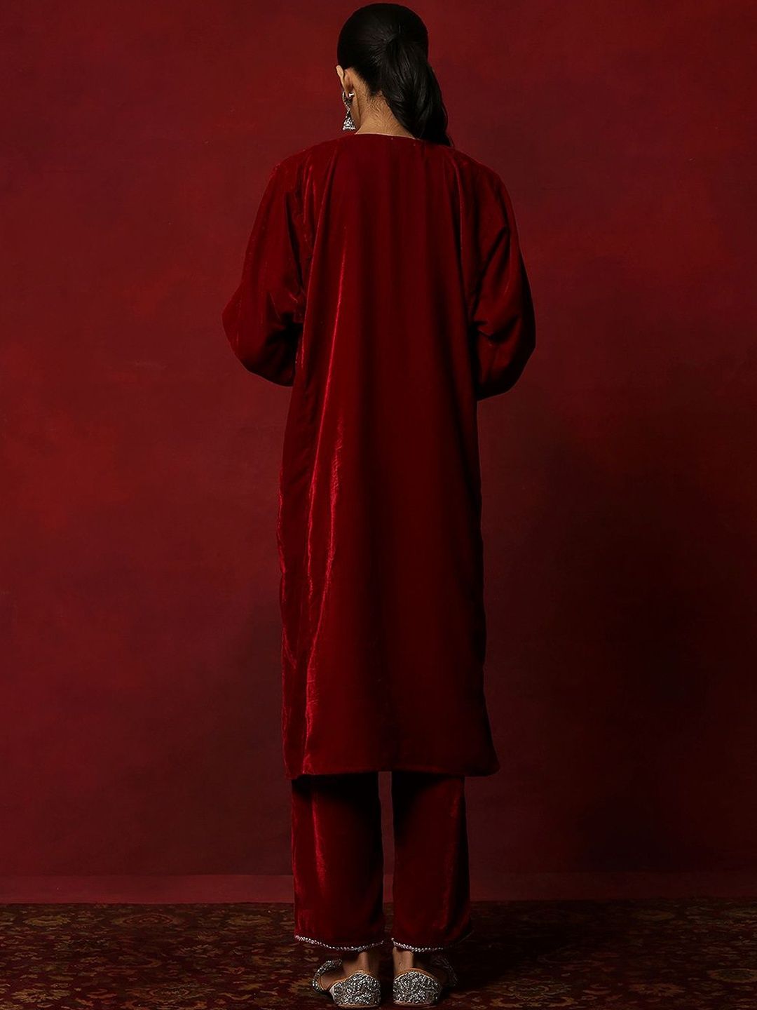 House of Chikankari Women Maroon Velvet Tilla Embroidered Kurta Set