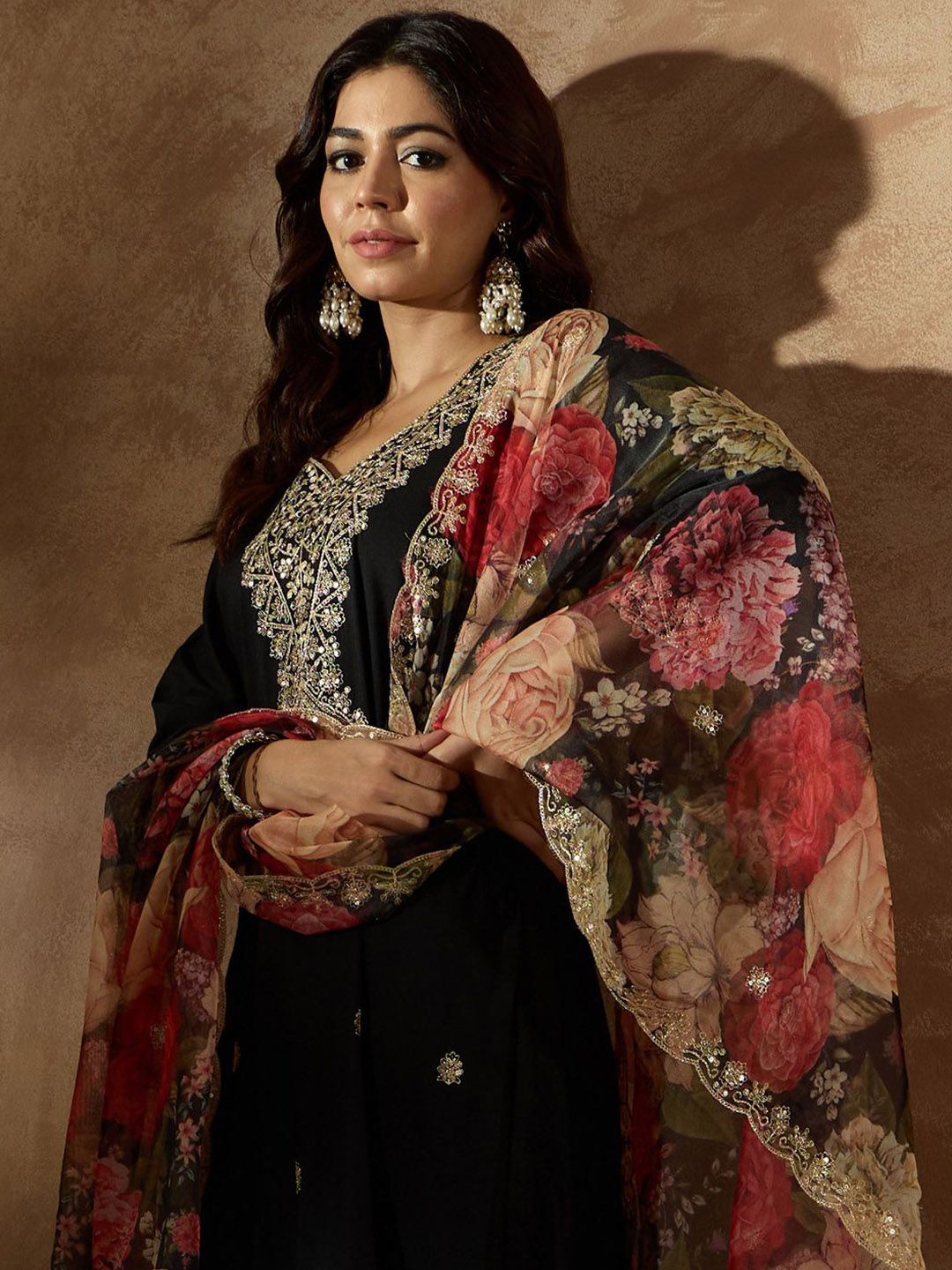 Indo Era Women Ethnic Motifs Embroidered Regular Kurta with Trousers & With Dupatta