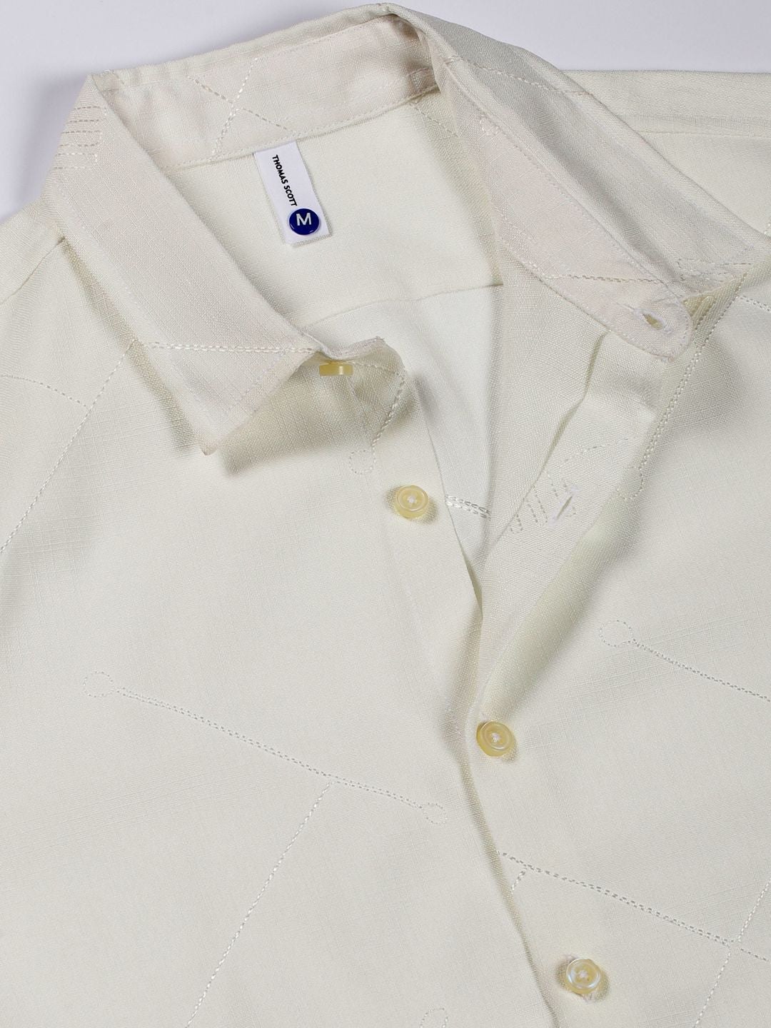 Thomas Scott Men Premium Spread Collar Textured Slim Fit Casual Shirt