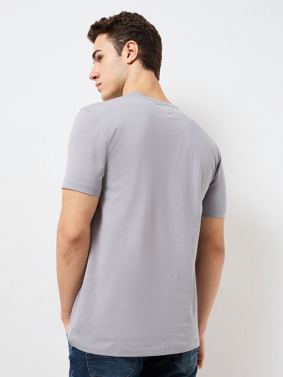SPYKAR Men Typography Printed Round Neck Cotton Slim Fit T-shirt