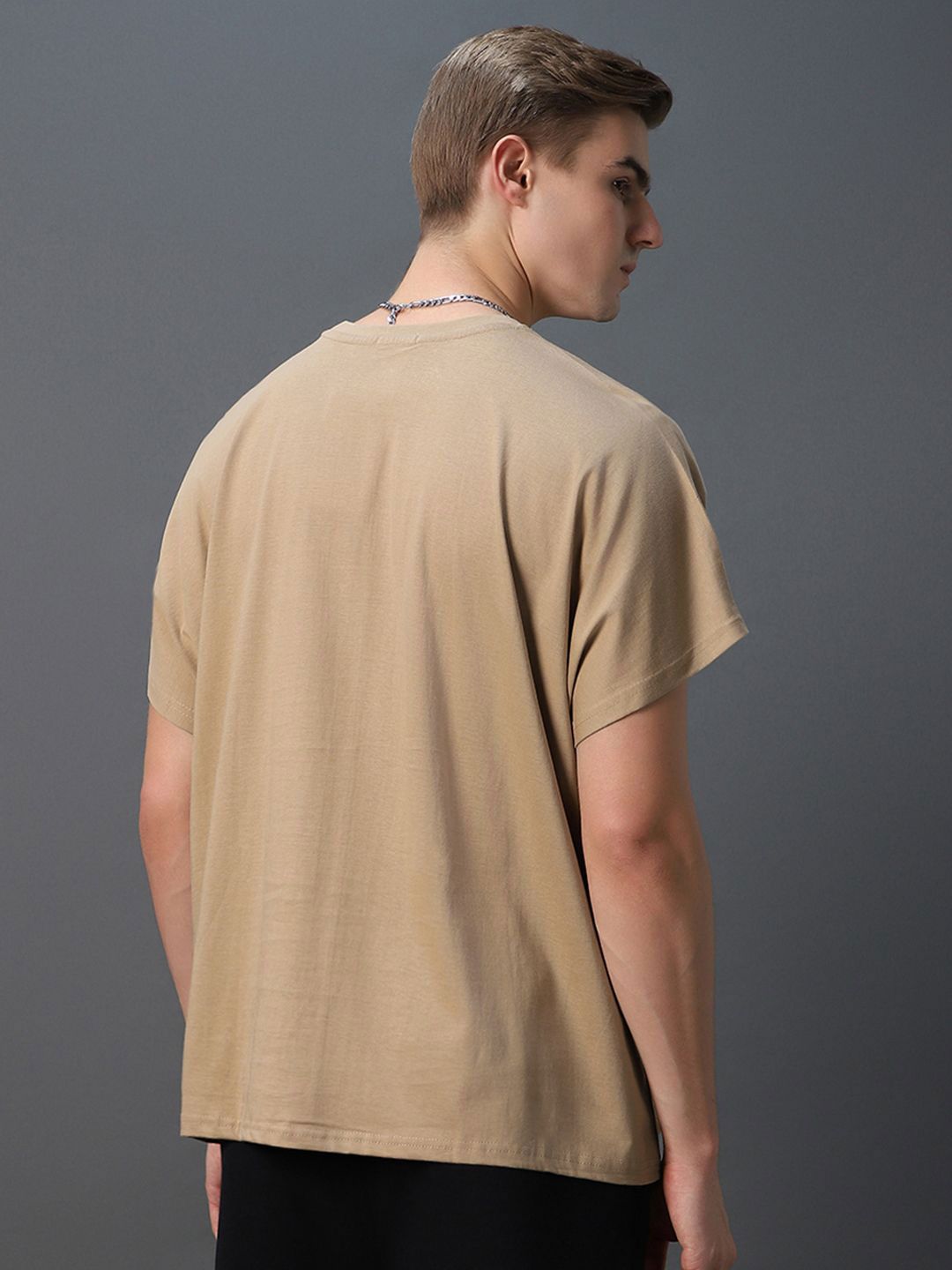 Bewakoof Men Graphic Printed Round Neck Pure Cotton Oversized T-shirt