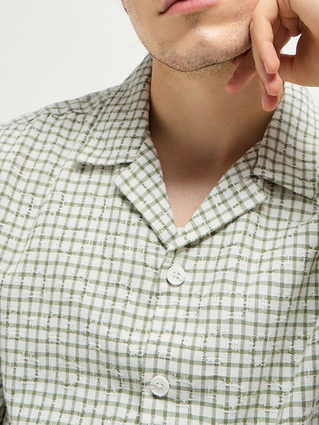 THE BEAR HOUSE Men Cuban Collar Micro Checked Cotton Casual Shirt