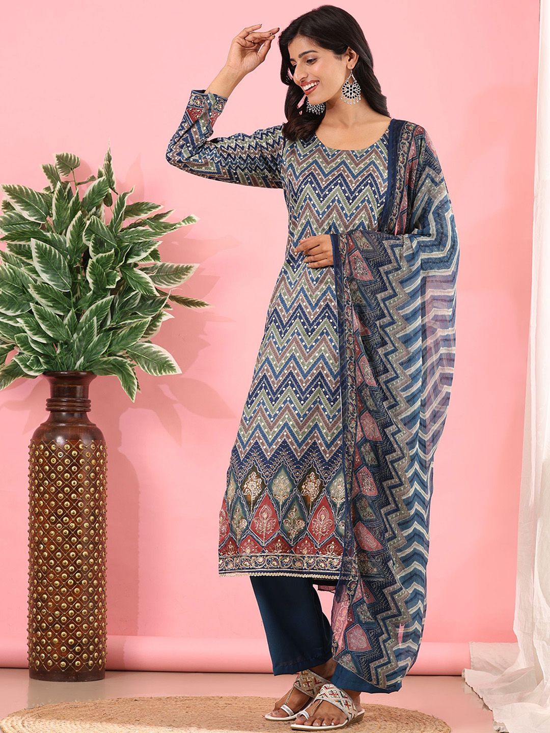 Mamicha Women Printed Regular Pure Cotton Kurta with Palazzos & With Dupatta
