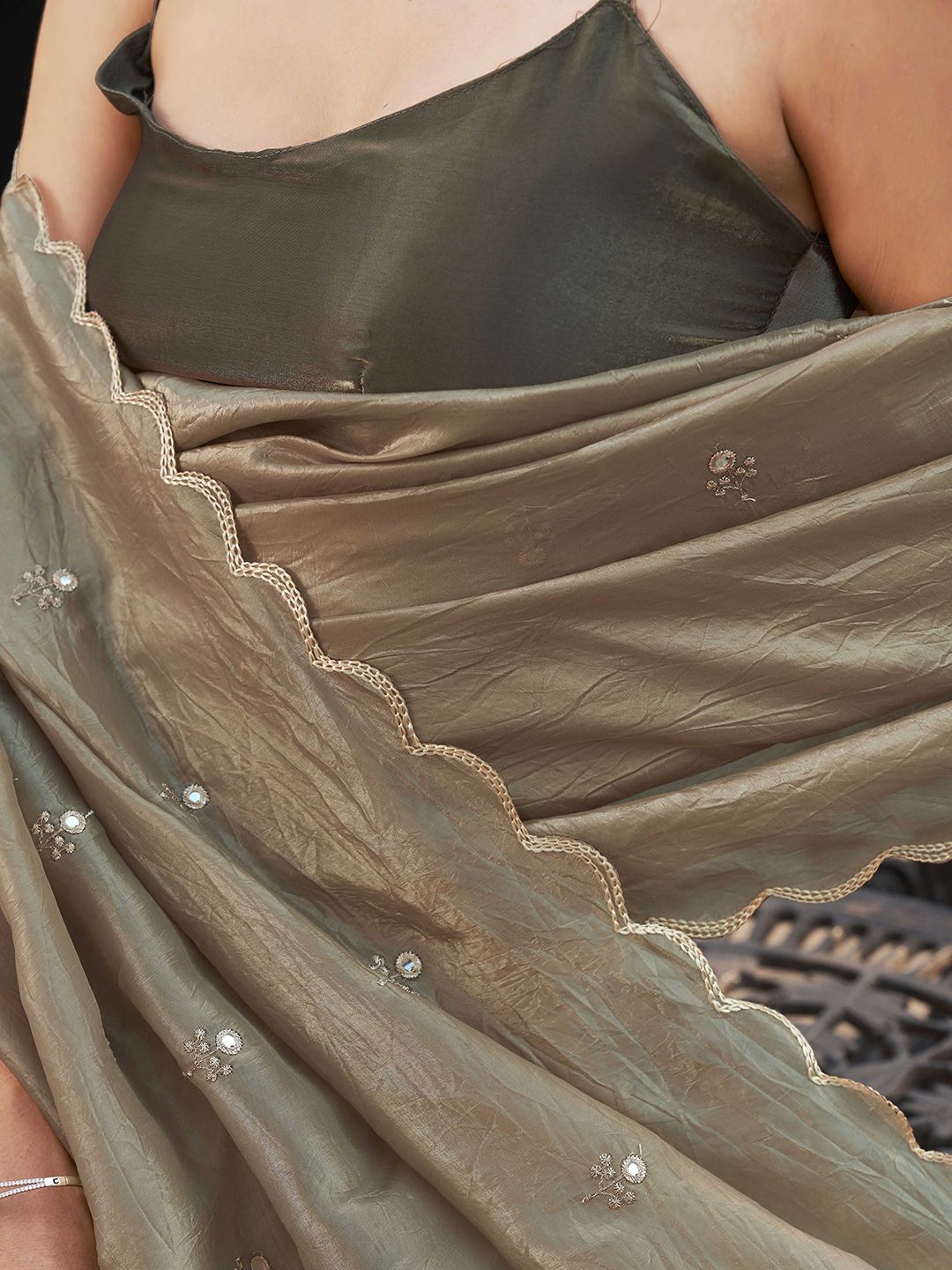 Tikhi Imli Embellished Mirror Work Saree