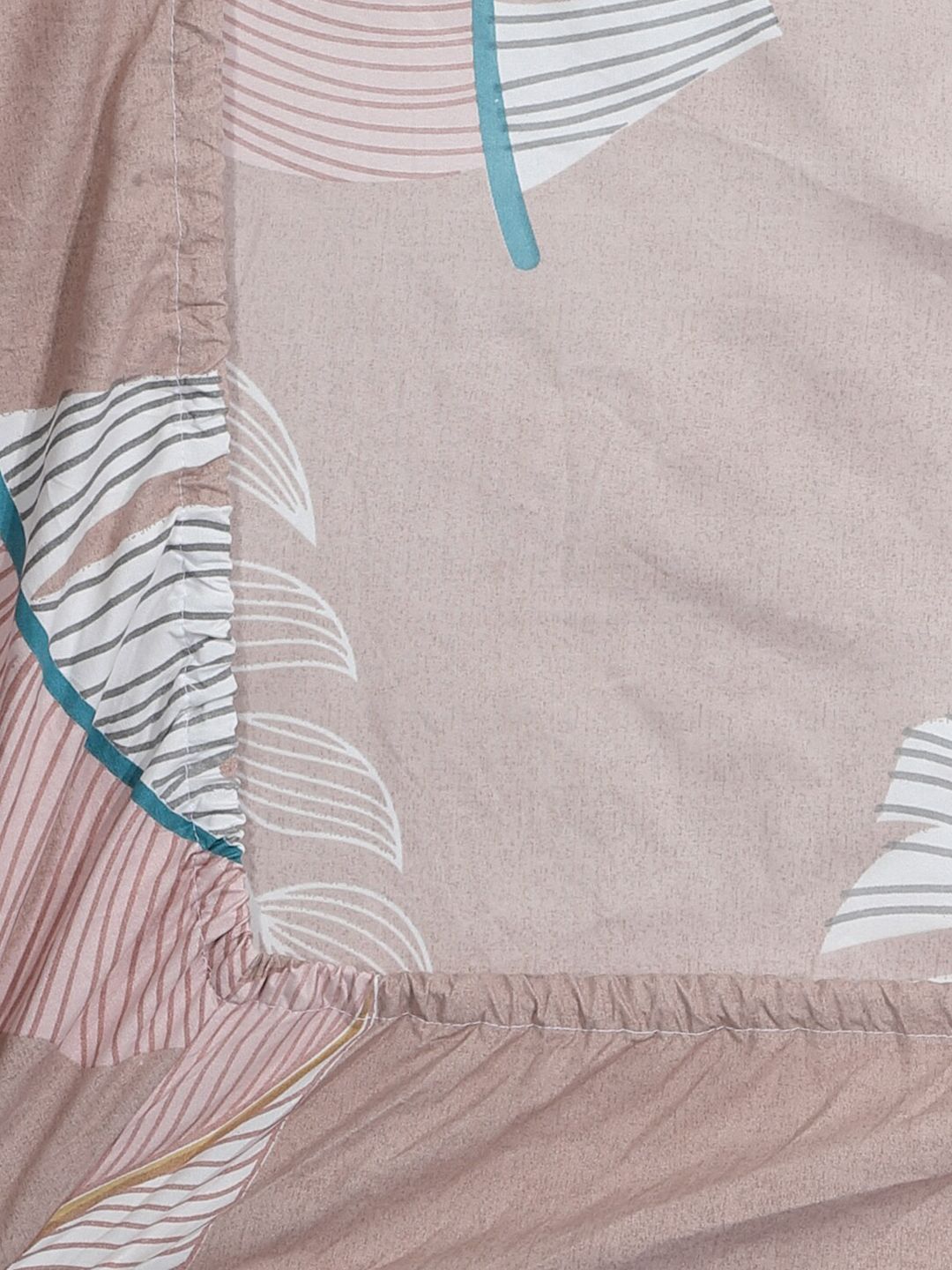 KLOTTHE Fitted_Snowd_Sbs Beige Leaf Cotton 300 TC Fitted King Superfine Bedsheet dengan 2 Sarung Bantal-250 x 225 cm
