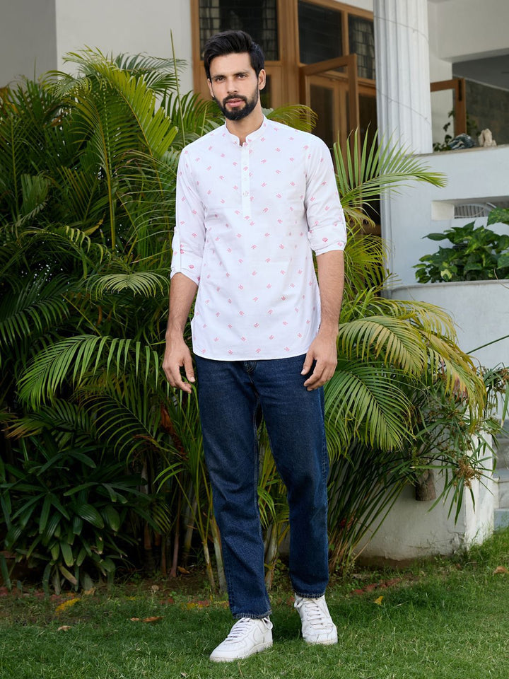 See Designs Men Quirky Printed Daily Cotton Straight Kurta