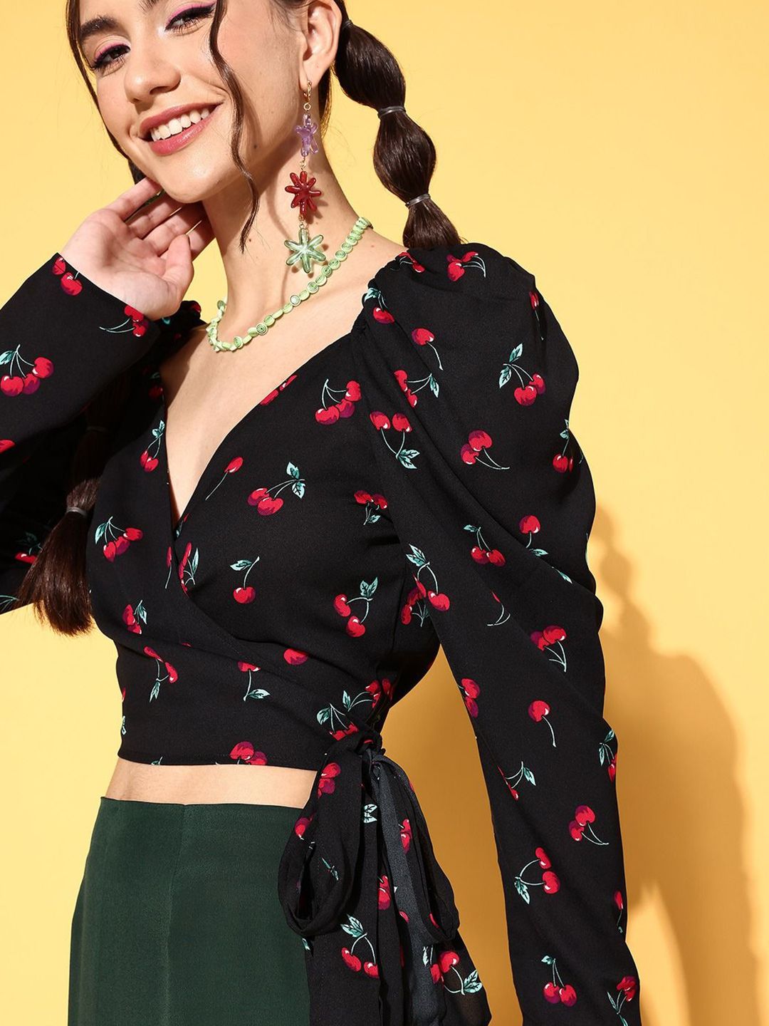 Berrylush Print Sweetheart Neck Puff Sleeve Wrap Crop Top