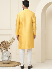 SOJANYA Motif Etnik Printed Mandarin Collar Silk Cotton Straight Kurta with Pajama